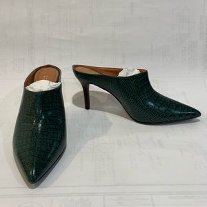 Barney’s - Felix Mules - Size 7